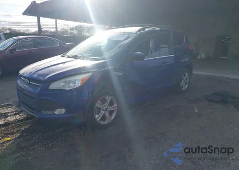 2014 Ford Escape Se z USA, uszkodzony, nr VIN 1FMCU9GX8EUD76627